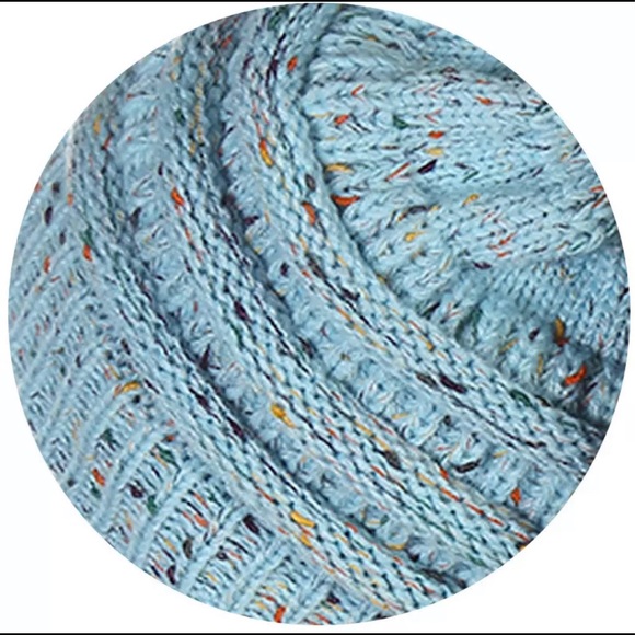 ✨25 ASSORTED COLORS!! Ponytail Chunky Knit Beanie✨ - Picture 11 of 16